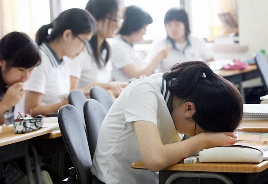 Học sinh Hàn Quốc miệt mài đi học thêm, giáo viên kiếm triệu USD - 2 Học sinh Hàn Quốc miệt mài đi học thêm, giáo viên kiếm triệu USD - 2