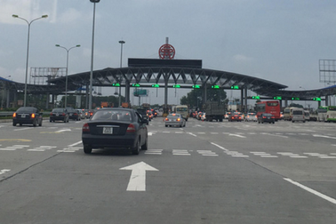 Gia hạn thời gian sử dụng vé tháng, quý cho phương tiện qua trạm BOT