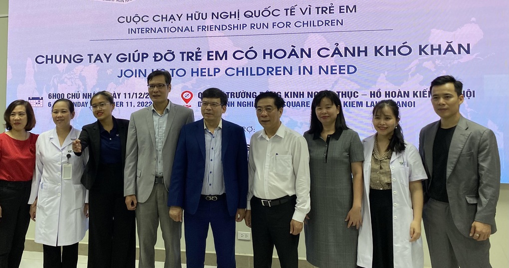 5.000 người tham gia cuộc chạy quốc tế vì trẻ em Việt Nam - 1 5.000 người tham gia cuộc chạy quốc tế vì trẻ em Việt Nam - 1