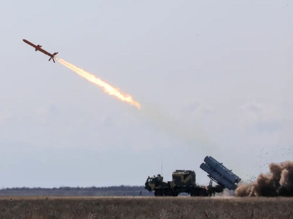 Ukraine nâng cấp tên lửa thủy thần tầm bắn bao trùm Crimea - 1 Ukraine nâng cấp tên lửa thủy thần tầm bắn bao trùm Crimea - 1