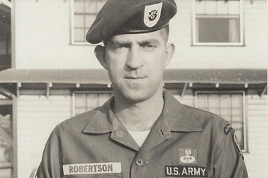 Bộ Quốc phòng Mỹ lên tiếng về vụ “cựu binh Mỹ sống 45 năm tại Việt Nam”