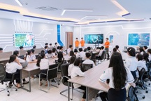 Hậu thi tốt nghiệp, sĩ tử chạy đua chọn trường với xét tuyển học bạ