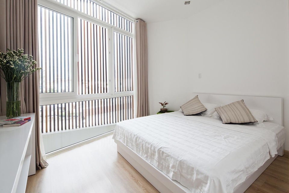 Nhà ống xây trên đất méo ở Sài Gòn vẫn đẹp bất ngờ nhờ độc chiêu thiết kế - 10 Nhà ống xây trên đất méo ở Sài Gòn vẫn đẹp bất ngờ nhờ độc chiêu thiết kế - 10