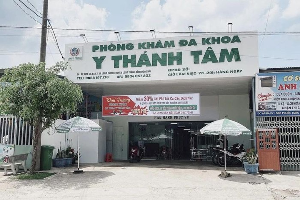 Khởi tố giám đốc phòng khám ở Đồng Nai vì làm giả giấy tờ - 1 Khởi tố giám đốc phòng khám ở Đồng Nai vì làm giả giấy tờ - 1