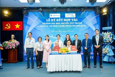 Pharmacity hợp tác Trường Đại học Nguyễn Tất Thành tạo cơ hội nghề nghiệp cho sinh viên