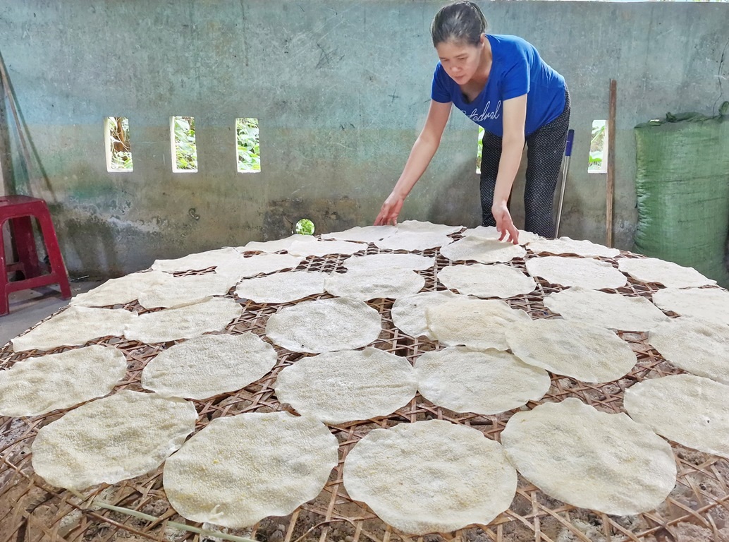 Nghề làm bánh tráng Tuý Loan trở thành Di sản văn hoá phi vật thể quốc gia - 2