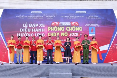 Đạp xe hưởng ứng Tháng phòng chống cháy nổ 2020