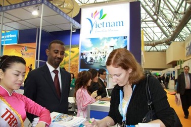 Sẵn sàng cho Lễ khai mạc Hội chợ Du lịch quốc tế Việt Nam - VITM Hanoi 2014