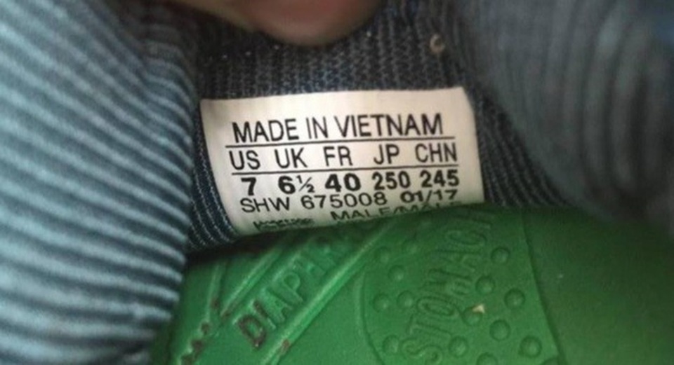 Phát lộ thủ đoạn đại bàng Trung Quốc gắn mác hàng hóa Việt Nam - 1 Phát lộ thủ đoạn đại bàng Trung Quốc gắn mác hàng hóa Việt Nam - 1