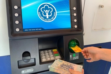 Danh sách đầy đủ người nhận lương hưu, trợ cấp tháng 7 tại 3.321 xã mới