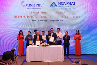 Hòa Phát bắt tay cung cấp sản phẩm cho các dự án của “Vua tôm” Minh Phú