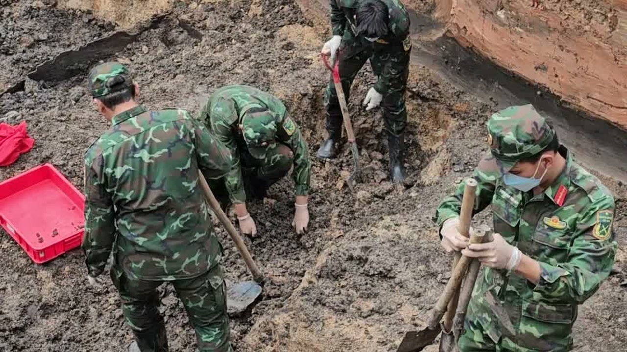 Tìm thấy thêm 19 bộ hài cốt liệt sĩ tại Công viên Lê Thị Riêng