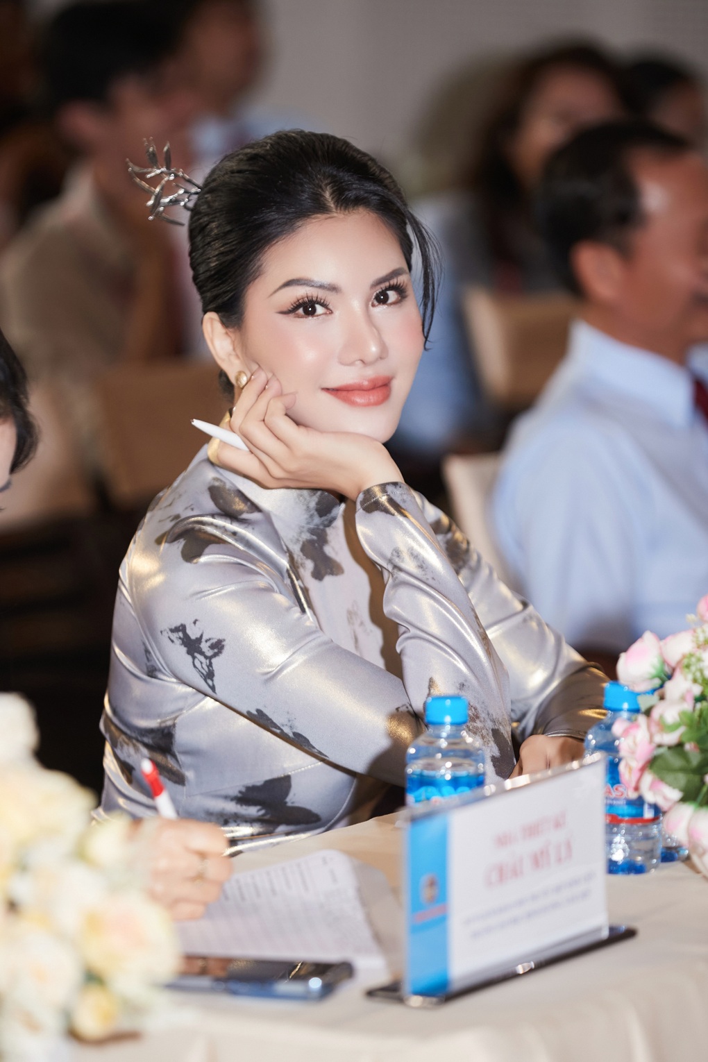 Hoa hậu hàng không kể kỷ niệm thi nhan sắc, lý do học thạc sĩ ở tuổi 39 - 3