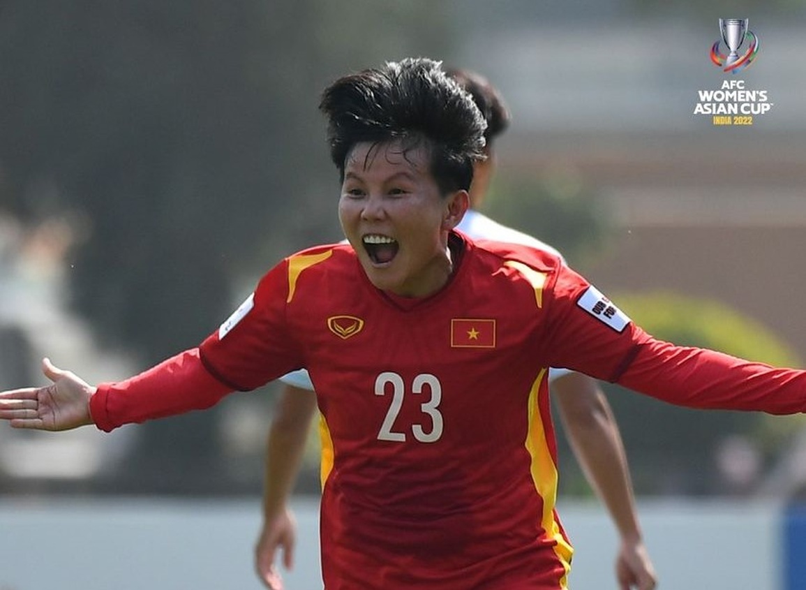 Người hùng Bích Thùy: Chỉ mong về nhà ôm mẹ - 1 Người hùng Bích Thùy: Chỉ mong về nhà ôm mẹ - 1