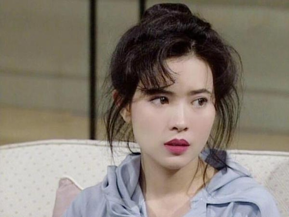 Đau lòng khi sao nữ bị sàm sỡ, cưỡng hiếp và chụp lén ảnh - 4 Đau lòng khi sao nữ bị sàm sỡ, cưỡng hiếp và chụp lén ảnh - 4