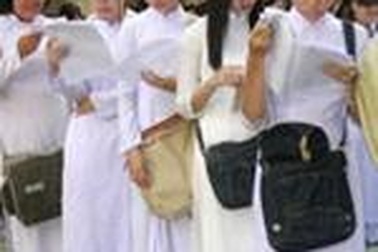 Băn khoăn về cấu trúc đề thi trắc nghiệm