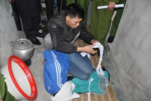 Vụ án 2 mẹ con giết chủ nợ: Manh mối từ chiếc khăn tang