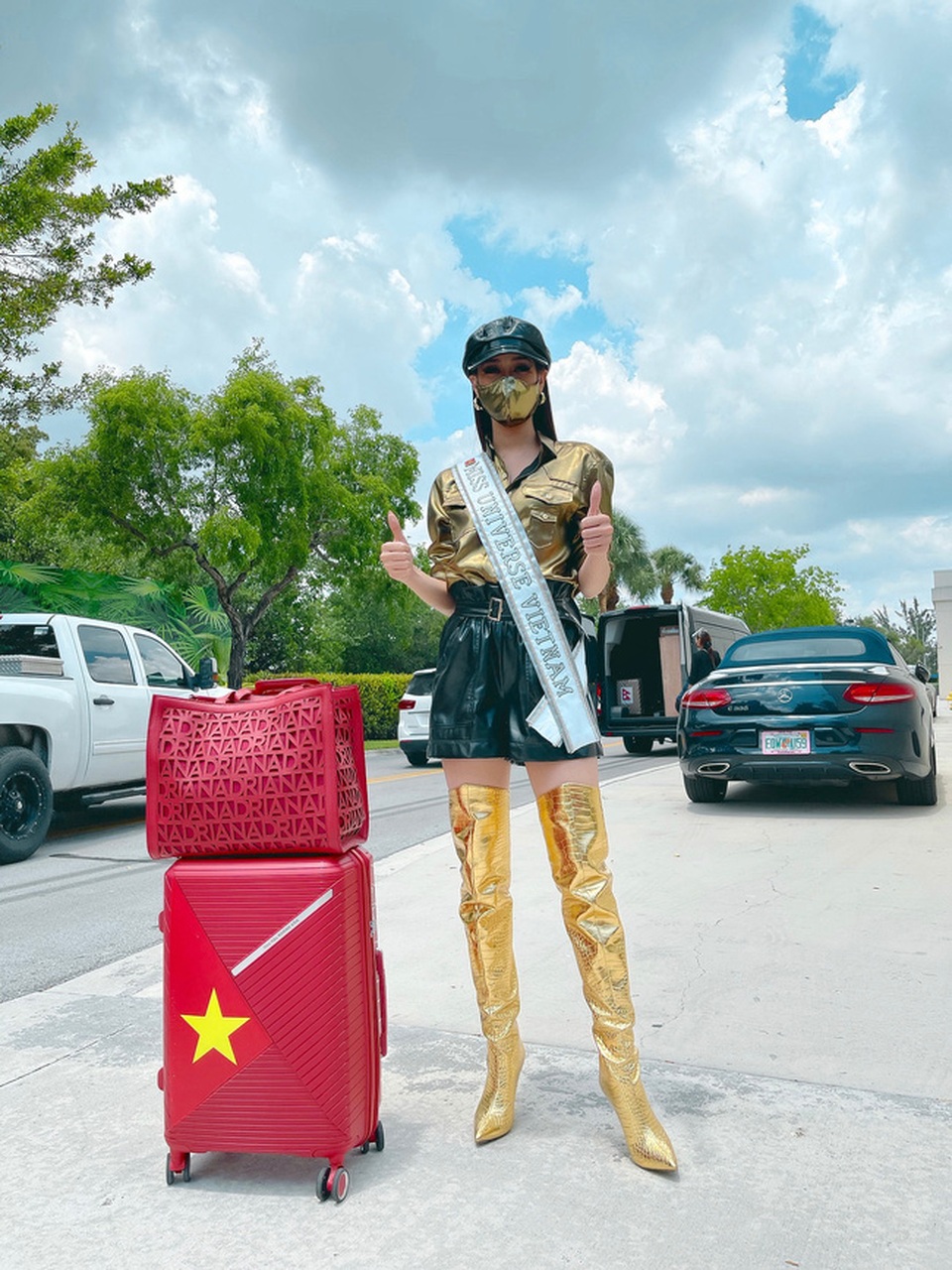 Hình ảnh nóng hổi của Khánh Vân và dàn thí sinh Hoa hậu Hoàn vũ 2020 - 6 Hình ảnh nóng hổi của Khánh Vân và dàn thí sinh Hoa hậu Hoàn vũ 2020 - 6