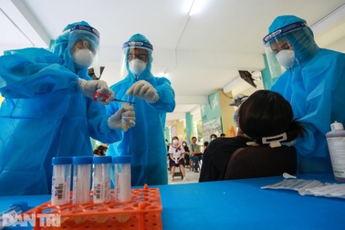 Bộ Y tế chính thức đưa Molnupiravir vào phác đồ điều trị Covid-19