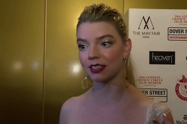 Anya Taylor Joy xinh đẹp và lôi cuốn