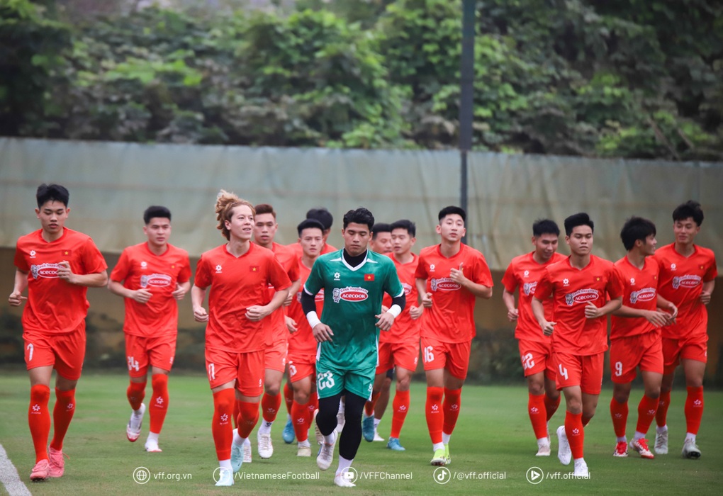 HLV Kim Sang Sik chốt danh sách U23 Việt Nam dự giải Đông Nam Á - 1 HLV Kim Sang Sik chốt danh sách U23 Việt Nam dự giải Đông Nam Á - 1