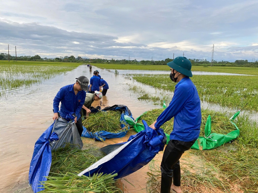 Thủ lĩnh Đoàn gương mẫu học tập và làm theo lời Bác - 1