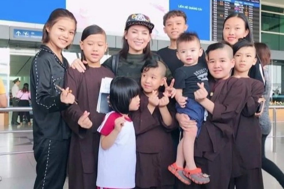 15 con nuôi được Phi Nhung mở sổ tiết kiệm trước khi nữ ca sĩ qua đời - 1