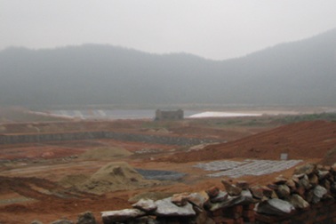 Thành phố Vinh ngập rác và bài học về lời hứa với dân