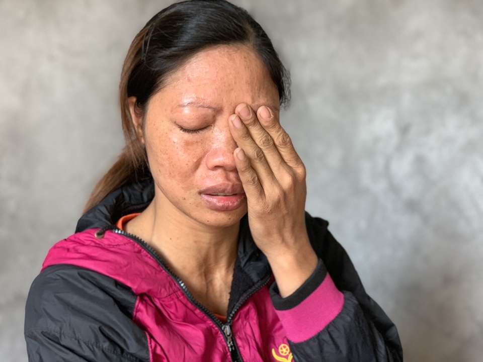 Được bạn đọc Dân trí giúp đỡ, bé gái nghẹn ngào: Mẹ con sẽ không chết nữa! - 2