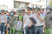 Chưa bổ nhiệm chấp hành viên thi hành án đang bị xem xét kỷ luật