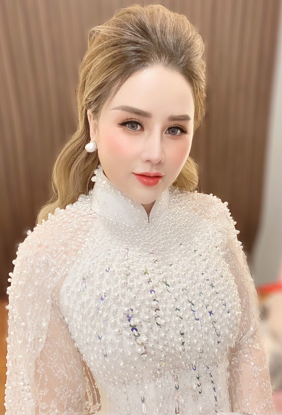 Hoa hậu Hoàng Thị Thảo Nguyên đồng hành cùng Tết Doanh nhân 2021 - 1 Hoa hậu Hoàng Thị Thảo Nguyên đồng hành cùng Tết Doanh nhân 2021 - 1