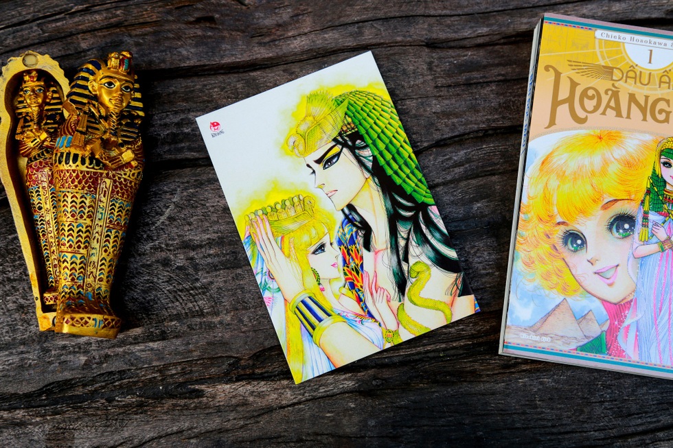 Đội mưa xếp hàng từ 5h, quyết săn lùng bộ truyện tuổi thơ Nữ hoàng Ai Cập - 10 Đội mưa xếp hàng từ 5h, quyết săn lùng bộ truyện tuổi thơ Nữ hoàng Ai Cập - 10