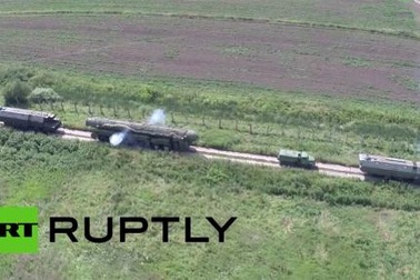 Tên lửa ICBM Nga rầm rập ra trận sau tuyên bố sốc