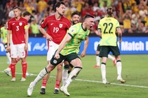 Indonesia thua đậm Australia, CĐV chỉ trích nặng nề dàn cầu thủ nhập tịch