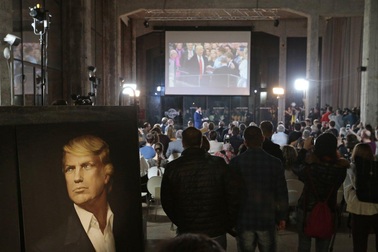 Người Nga làm gì trong ngày ông Trump nhậm chức?