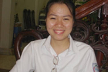 Cô bạn thủ khoa mê tiểu thuyết