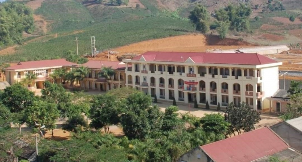 Vụ đồ ăn của học sinh bị bỏ thuốc độc: Có căn cứ chuyển tội danh không? - 1