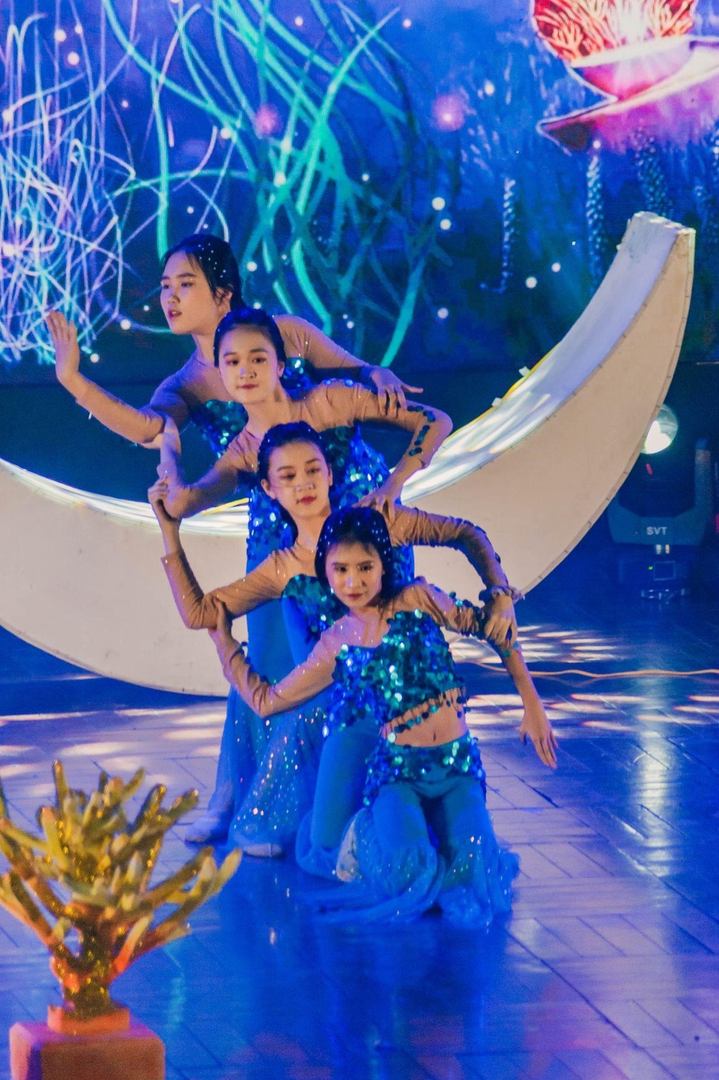 Bùng nổ những sắc màu tài năng học sinh trường Ams - 4