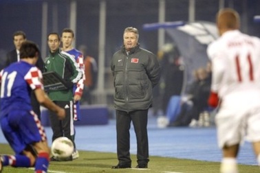 Bản tin thể thao sáng 16/11