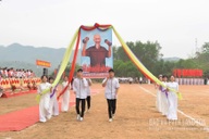 Rèn luyện thân thể theo gương Bác
