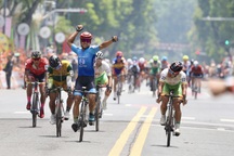 Igor Frolov đoạt áo vàng chung cuộc giải xe đạp xuyên Việt 2022