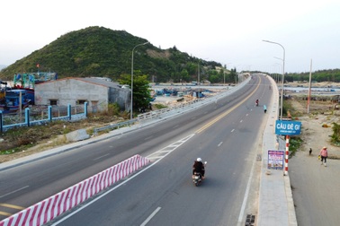 Nhiều nhà đầu tư cam kết "rót" 9 tỷ USD vào Bình Định