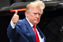 Nỗ lực "biến nguy thành cơ" của ông Trump sau khi bị truy tố