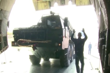 Mỹ thực sự thay đổi chiến thụât vì S-300 tại Syria?