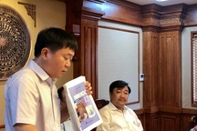 Mỗi năm lỗ hơn 40 tỷ đồng tiền in sách giáo khoa?