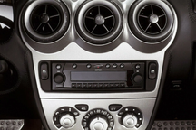 Choáng với chi phí gần 10.000 USD sửa nút điều khiển trên siêu xe Ferrari