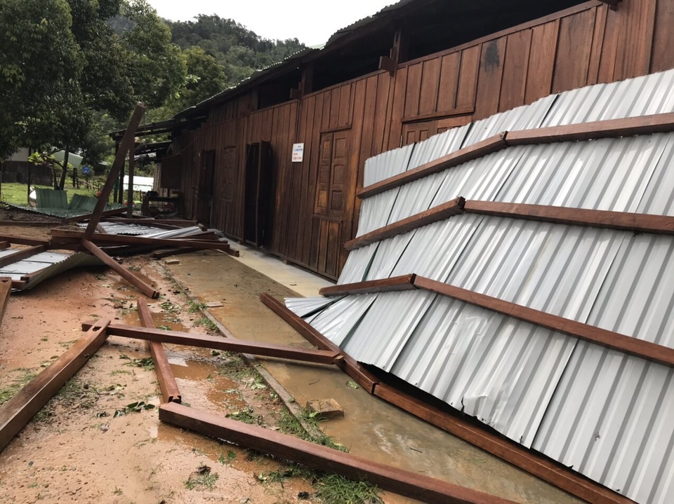 Bão giật tung mái trường, thầy trò Lấp Loa mơ lớp học kiên cố - 10