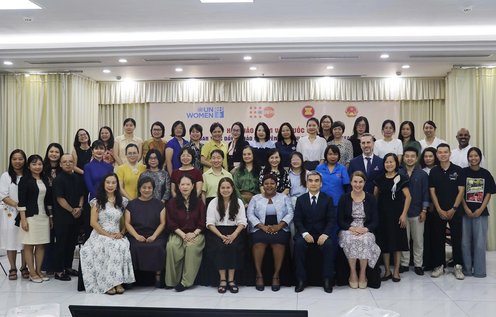 Đề xuất nhiều ưu tiên chiến lược bảo vệ phụ nữ và trẻ em - 1 Đề xuất nhiều ưu tiên chiến lược bảo vệ phụ nữ và trẻ em - 1