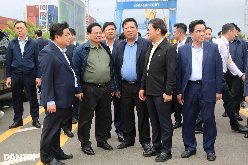 Thủ tướng đề nghị Thaco nghiên cứu, sản xuất toa tàu đường sắt tốc độ cao - 1 Thủ tướng đề nghị Thaco nghiên cứu, sản xuất toa tàu đường sắt tốc độ cao - 1
