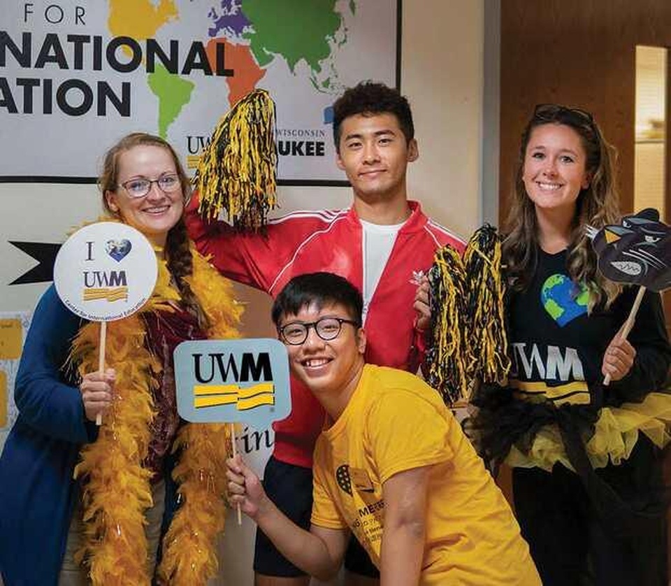 University of Wisconsin-Milwaukee - Nơi nắm giữ chìa khóa mở ra thế giới với muôn vàn cơ hội - 6 University of Wisconsin-Milwaukee - Nơi nắm giữ chìa khóa mở ra thế giới với muôn vàn cơ hội - 6
